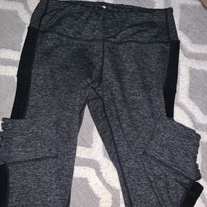 😍SOLD ON MERC😍Cropped yoga